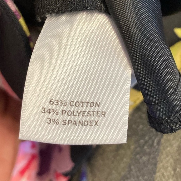 Halogen Taylor Fit floral capri - Picture 8 of 9